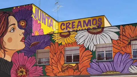 El Centro Social de Villa Román luce con el mural por la igualdad de Crisdose, promovido por el Ayuntamiento de Cuenca El Centro Social de Villa Román luce con el mural por la igualdad de Crisdose, promovido por el Ayuntamiento de Cuenca
