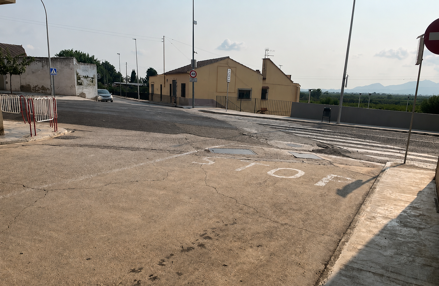 La Diputació invierte más de 1,3 millones de euros en la renovación de la antigua N-340 a su paso por Massalaves y Alberic La Diputació invierte más de 1,3 millones de euros en la renovación de la antigua N-340 a su paso por Massalaves y Alberic