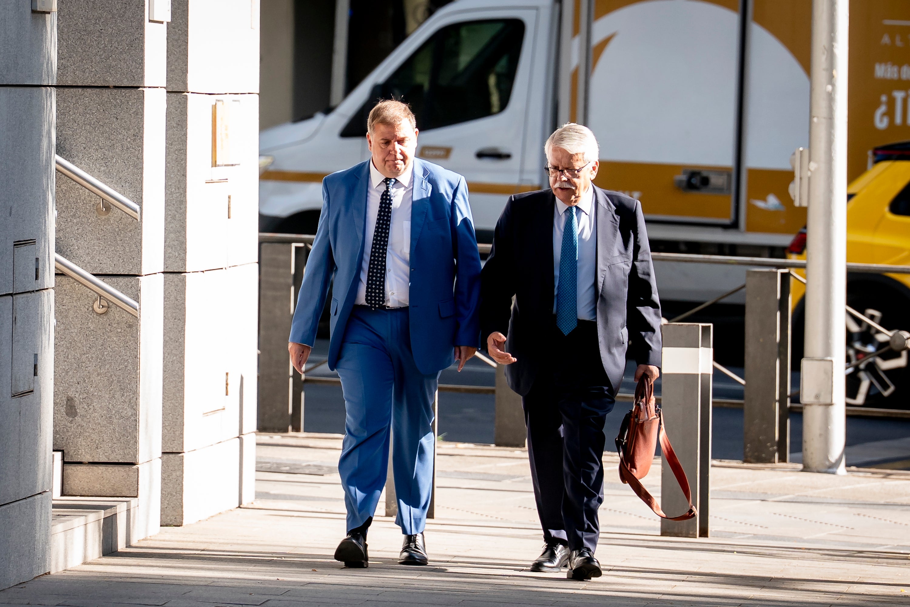 Pedraz ordena a la UCO volver a volcar el teléfono del exjefe de gabinete de Sánchez Pedraz ordena a la UCO volver a volcar el teléfono del exjefe de gabinete de Sánchez