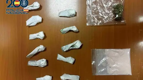 Detido cando portaba droga en O Pino Detido cando portaba droga en O Pino