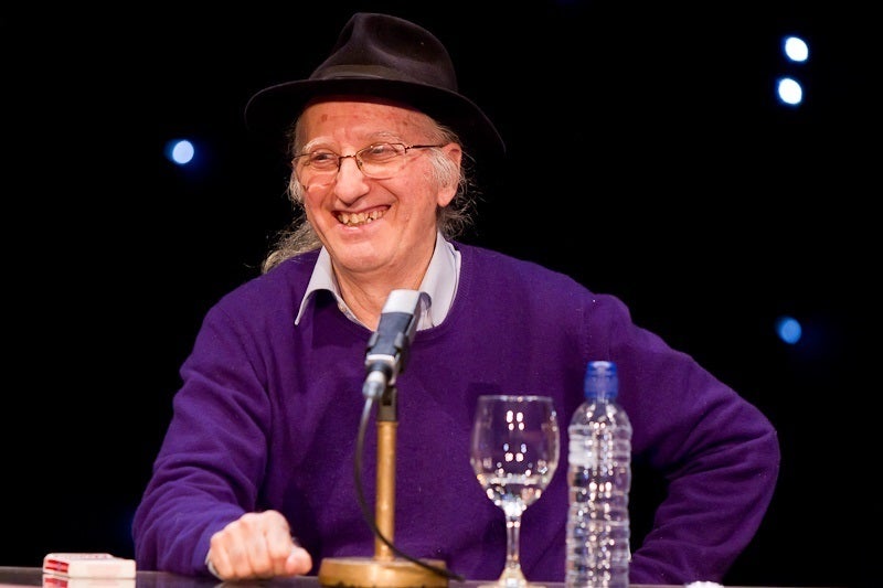 Muere Juan Tamariz a los 83 años, el maestro que convirtió la magia en un lenguaje universal Muere Juan Tamariz a los 83 años, el maestro que convirtió la magia en un lenguaje universal