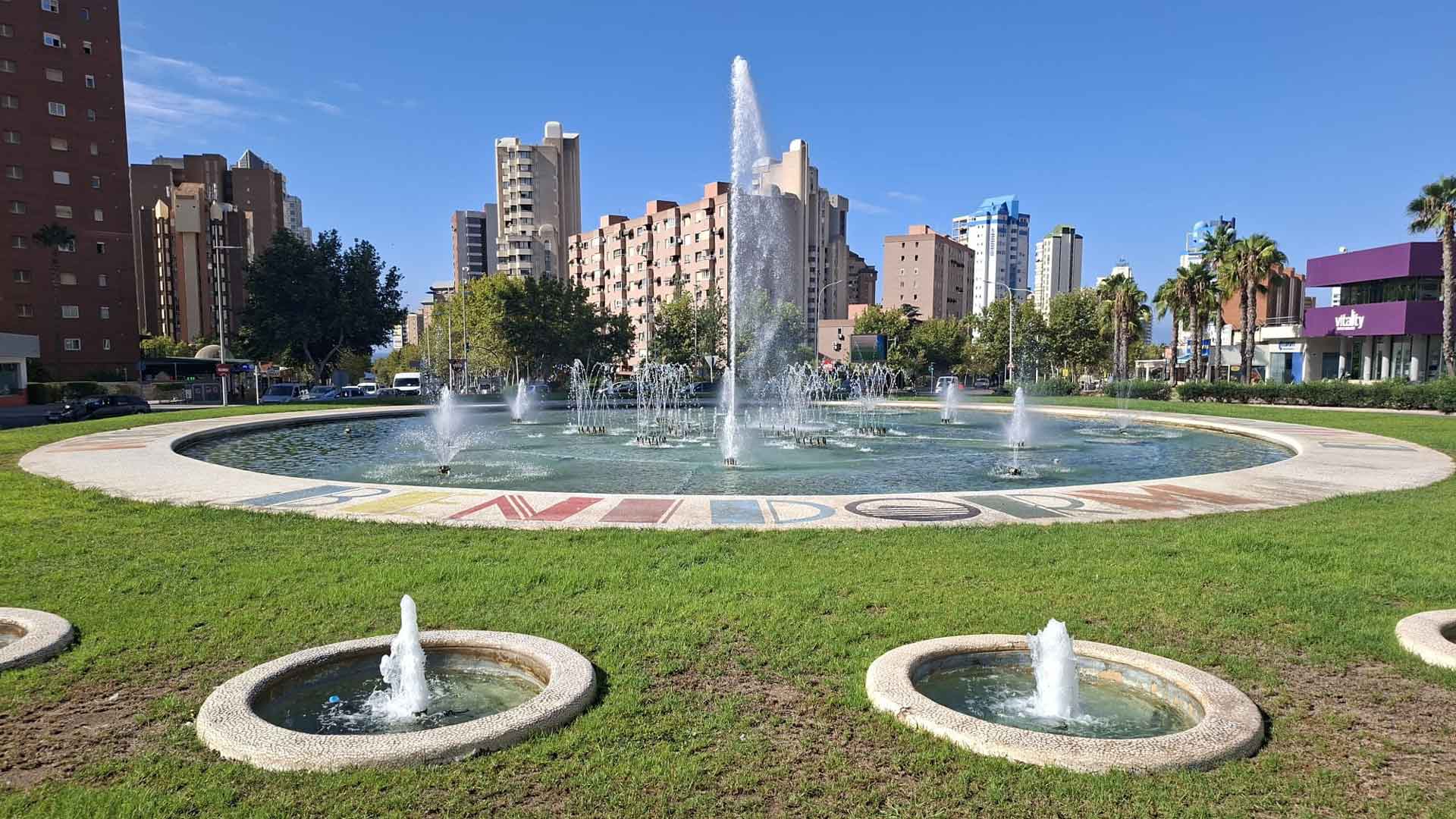 Benidorm adjudica el nuevo contrato de mantenimiento de las fuentes ornamentales por cuatro años y 613.973 euros Benidorm adjudica el nuevo contrato de mantenimiento de las fuentes ornamentales por cuatro años y 613.973 euros
