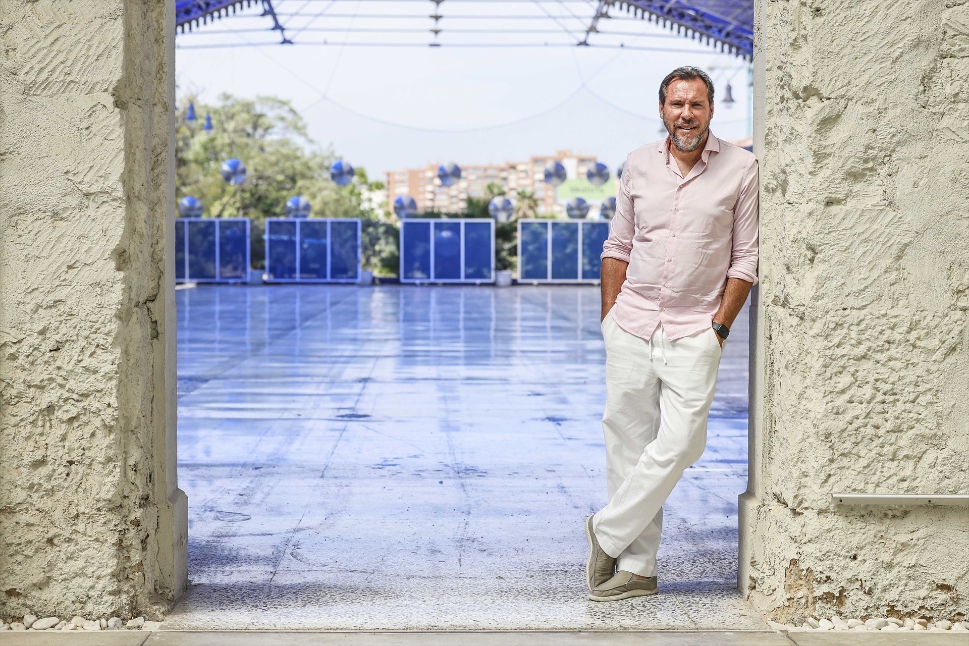 Óscar Puente abre la puerta a ceder los trenes de Cercanías a Ayuso: "Se queja pero no los quiere" Óscar Puente abre la puerta a ceder los trenes de Cercanías a Ayuso: "Se queja pero no los quiere"