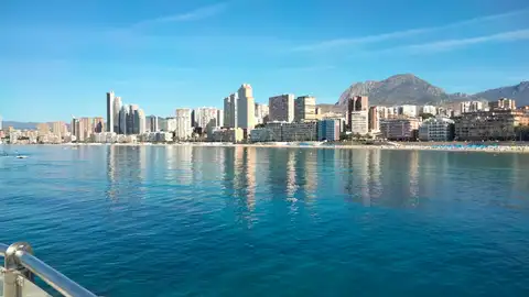 Benidorm inicia la “vuelta al cole” de su promoción turística con una intensa agenda internacional Benidorm inicia la “vuelta al cole” de su promoción turística con una intensa agenda internacional