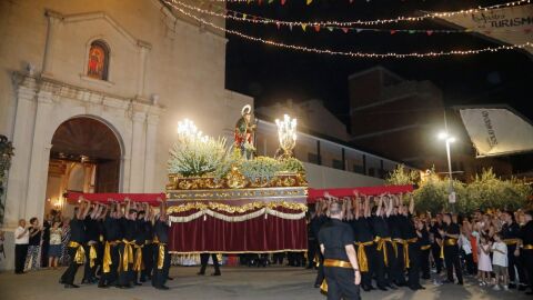 Una multitudinaria procesión pone fin a las fiestas patronales de Bigastro en honor a San Joaquín Una multitudinaria procesión pone fin a las fiestas patronales de Bigastro en honor a San Joaquín