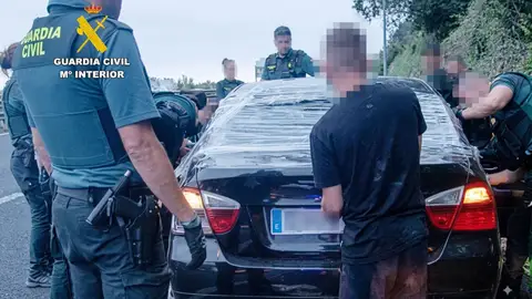 Detenidos cuatro jóvenes por robar en un supermercado de Pesués durante el eclipse Detenidos cuatro jóvenes por robar en un supermercado de Pesués durante el eclipse
