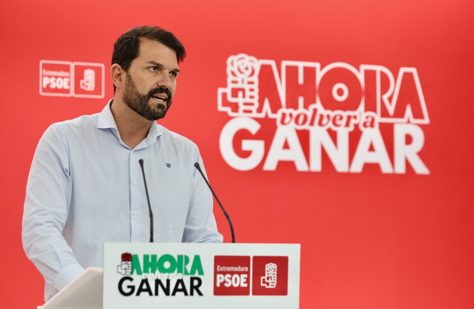 Sánchez Cotrina reclama una respuesta inmediata ante la situación de las Urgencias del Hospital Universitario de Cáceres Sánchez Cotrina reclama una respuesta inmediata ante la situación de las Urgencias del Hospital Universitario de Cáceres