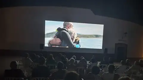 La Diputación de Cáceres lleva el cine al aire libre a doce municipios de la provincia con 'Cinestival' La Diputación de Cáceres lleva el cine al aire libre a doce municipios de la provincia con 'Cinestival'