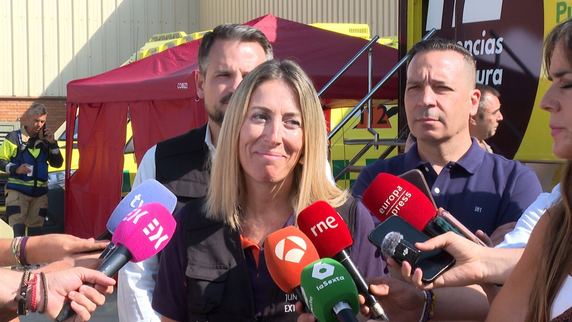 Guardiola pide al Gobierno que "trabaje" para que los menores que entraron en Ceuta puedan volver con sus padres Guardiola pide al Gobierno que "trabaje" para que los menores que entraron en Ceuta puedan volver con sus padres