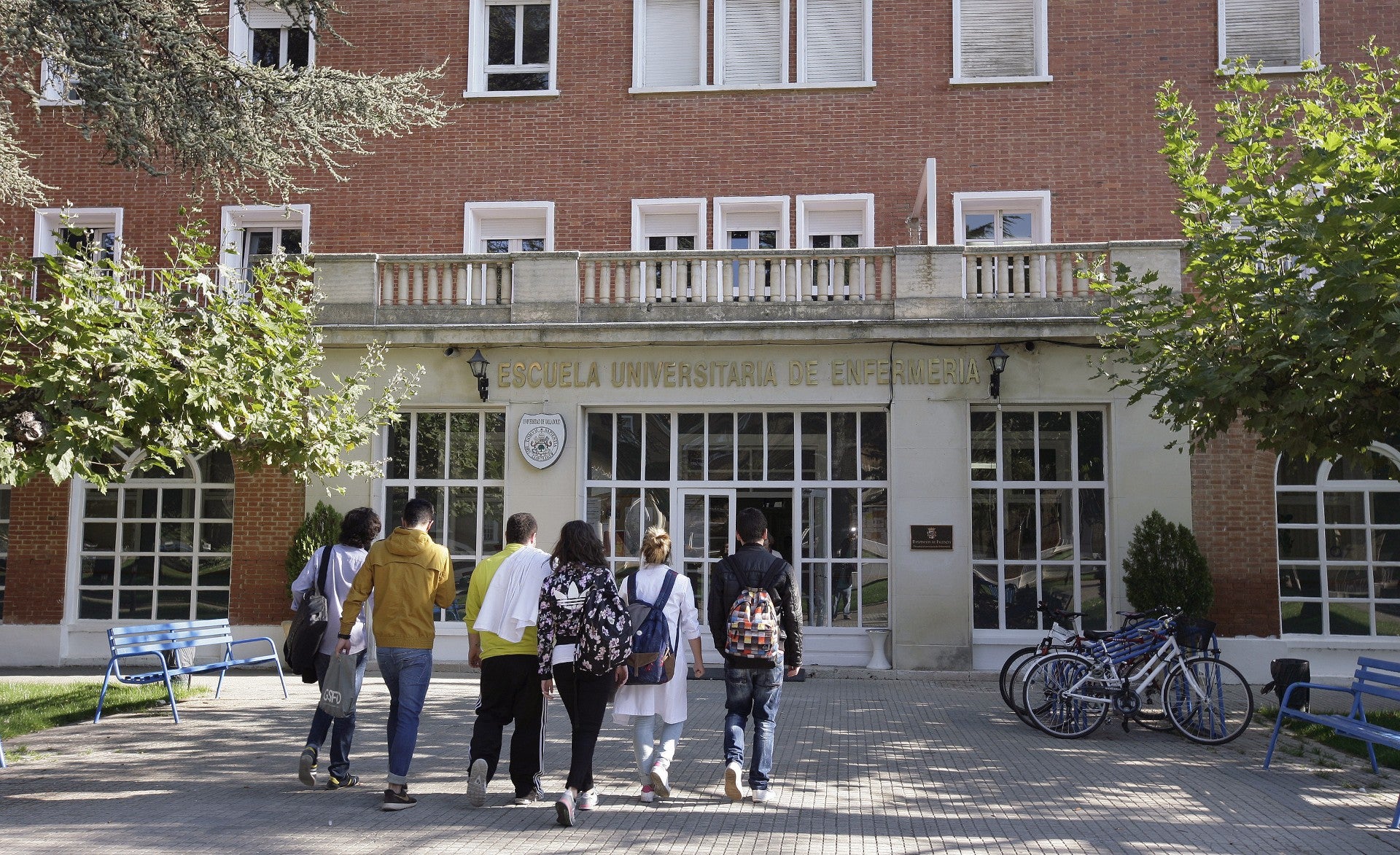 La Diputación ha apoyado a 542 jóvenes del medio rural en las tres últimas convocatorias de ayudas al transporte y residencia para estudiantes La Diputación ha apoyado a 542 jóvenes del medio rural en las tres últimas convocatorias de ayudas al transporte y residencia para estudiantes