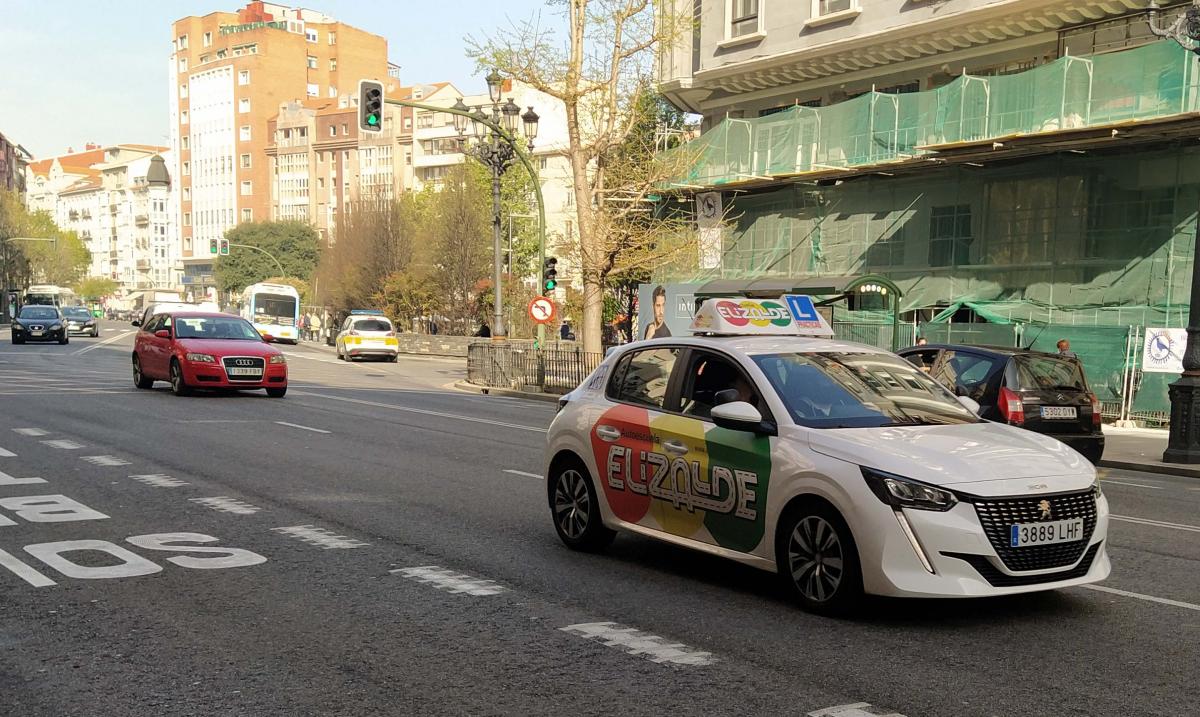 Las autoescuelas de Cantabria reclamarán contra la nueva asignación de plazas de examinadores de tráfico Las autoescuelas de Cantabria reclamarán contra la nueva asignación de plazas de examinadores de tráfico