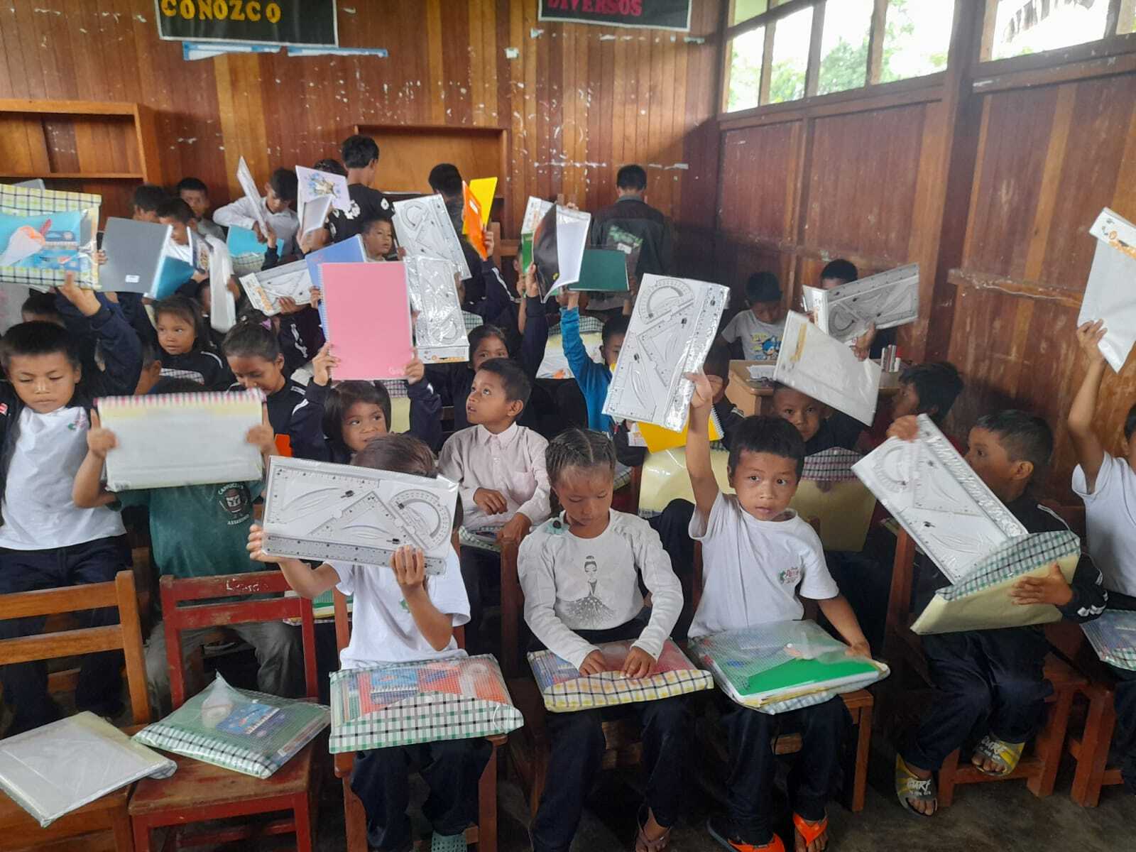 Más de 50.000 kilos de ayuda de Fundación Madre Coraje viajan hacia Perú para mejorar la vida de miles de personas Más de 50.000 kilos de ayuda de Fundación Madre Coraje viajan hacia Perú para mejorar la vida de miles de personas