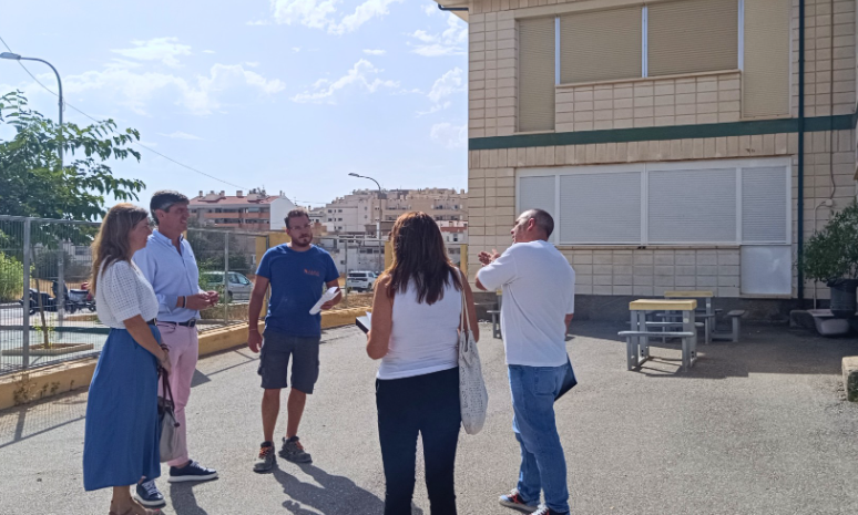 Villajoyosa invierte 48.000 euros en mejorar las ventanas de dos colegios Villajoyosa invierte 48.000 euros en mejorar las ventanas de dos colegios
