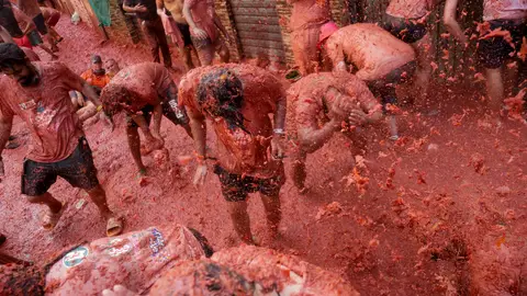 Imagen de archivo de La Tomatina en 2025. Imagen de archivo de La Tomatina en 2025.