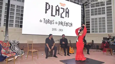 ‘La plaza de toros, plaza de todos’ .