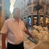 Luis 25 años con las biznagas