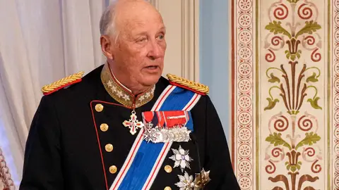Noruega informa que el estado de salud del rey Harald V es "muy grave" Noruega informa que el estado de salud del rey Harald V es "muy grave"