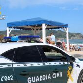 Patrulla de la Guardia Civil de Noja