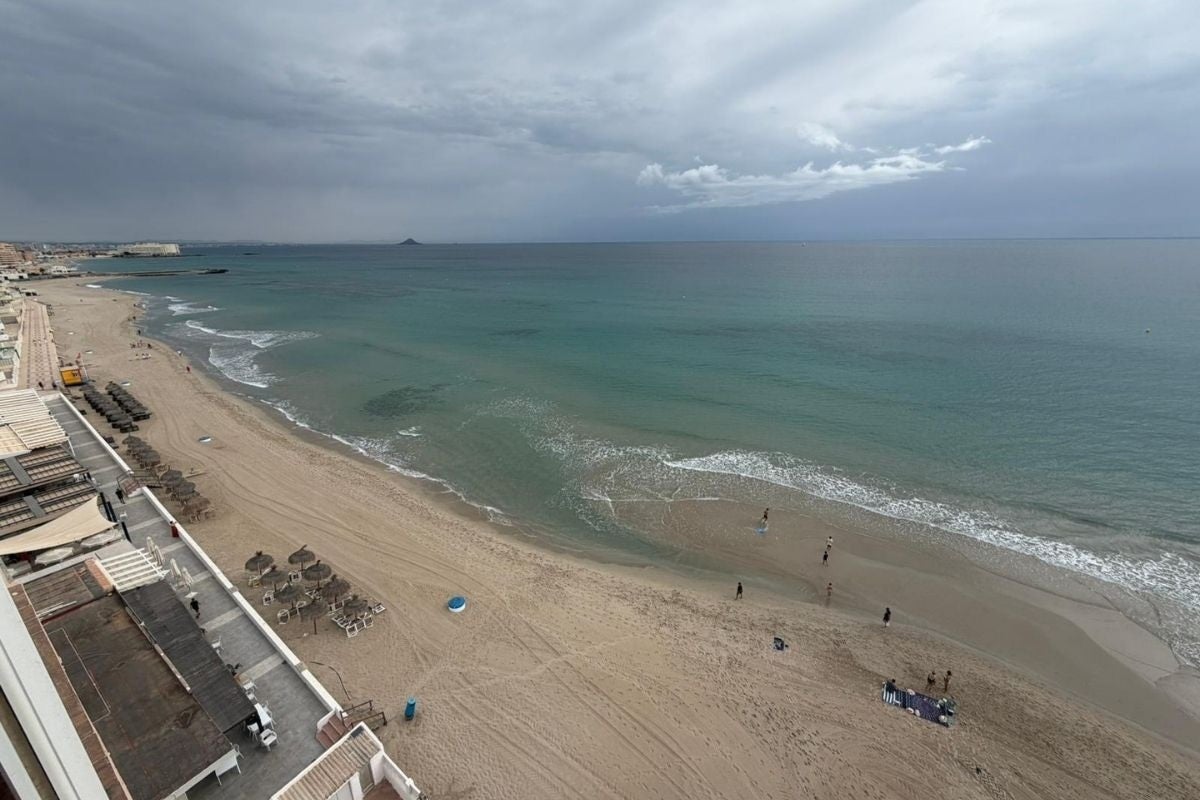 El mar se retira hasta siete metros en Cartagena: esta es la explicación del extraño fenómeno El mar se retira hasta siete metros en Cartagena: esta es la explicación del extraño fenómeno