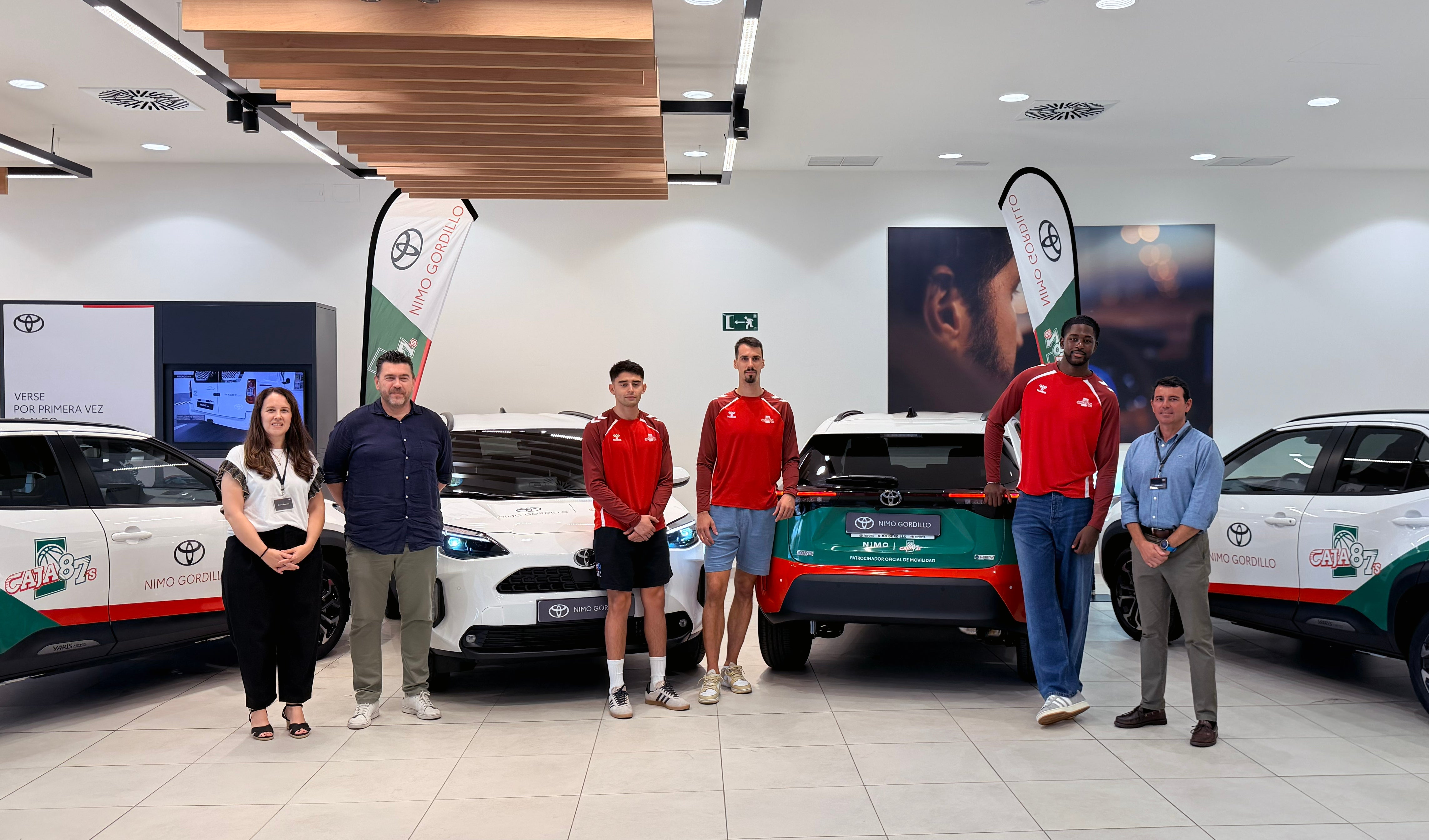 Toyota Nimo Gordillo refuerza su compromiso con Caja 87 en su histórico salto a Primera FEB Toyota Nimo Gordillo refuerza su compromiso con Caja 87 en su histórico salto a Primera FEB