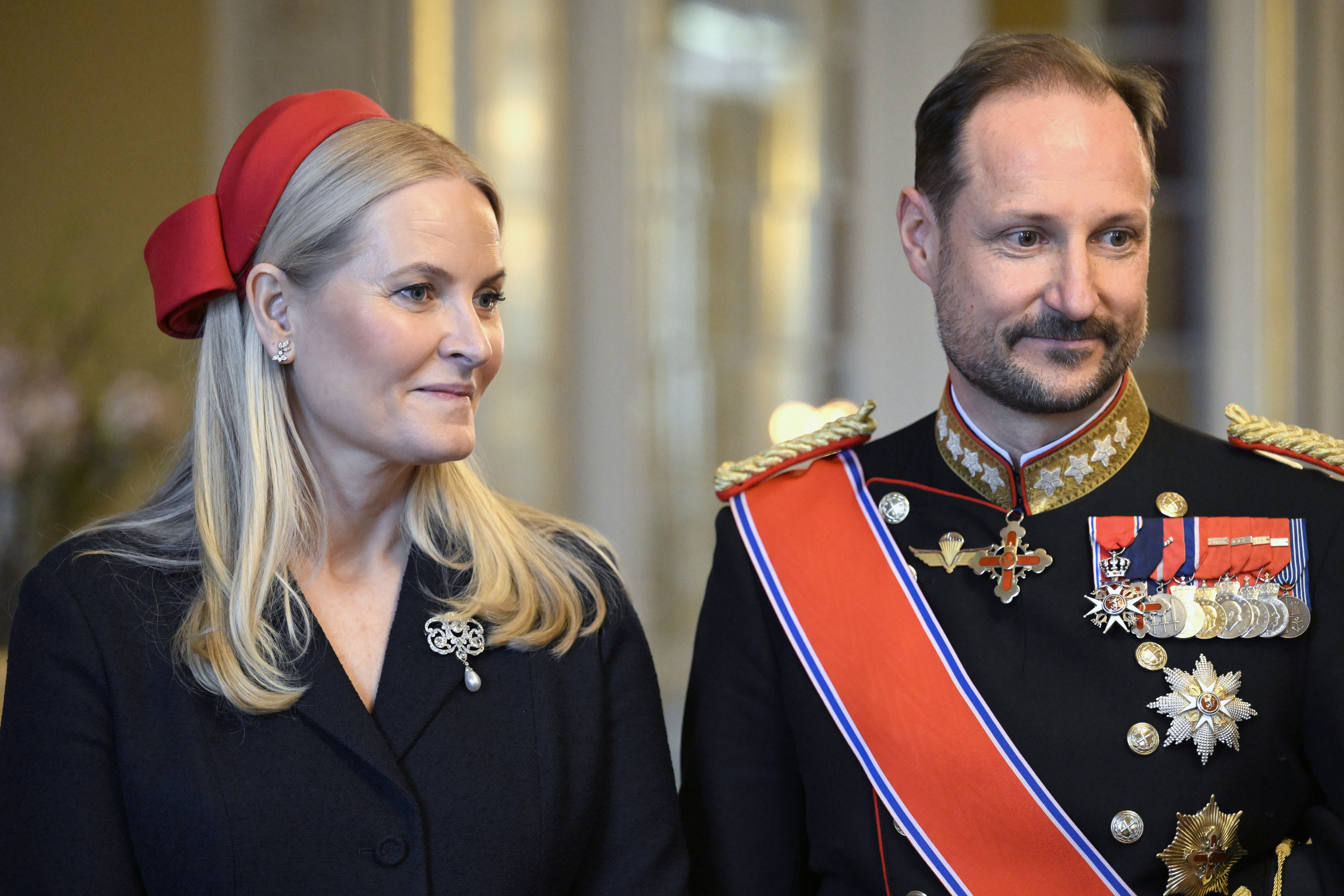 El nuevo rey de Noruega llega al trono en plena tormenta familiar: las polémicas que rodean a Haakon VIII El nuevo rey de Noruega llega al trono en plena tormenta familiar: las polémicas que rodean a Haakon VIII