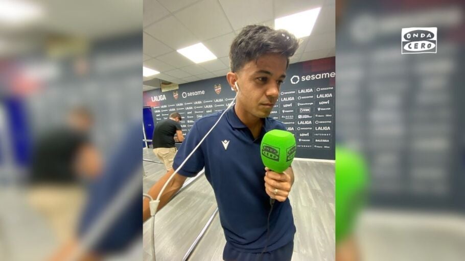 Roger Brugu&eacute; durante una entrevista en Radioestadio 
