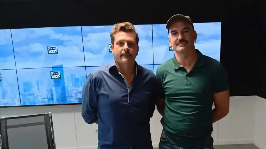 Kike Maíllo, director, a la izquierda. A la derecha, Markos Goikolea, guionista Kike Maíllo, director, a la izquierda. A la derecha, Markos Goikolea, guionista