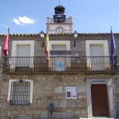 Fachada del Ayuntamiento de Mazarambroz