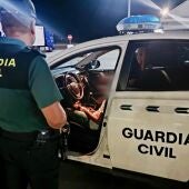 Olvidan un niño en una gasolinera de Cáceres y se dan cuenta 140 kilómetros después / Guardia Civil / Europa Press