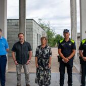 La alcaldesa de Errentería en el cementerio saqueado