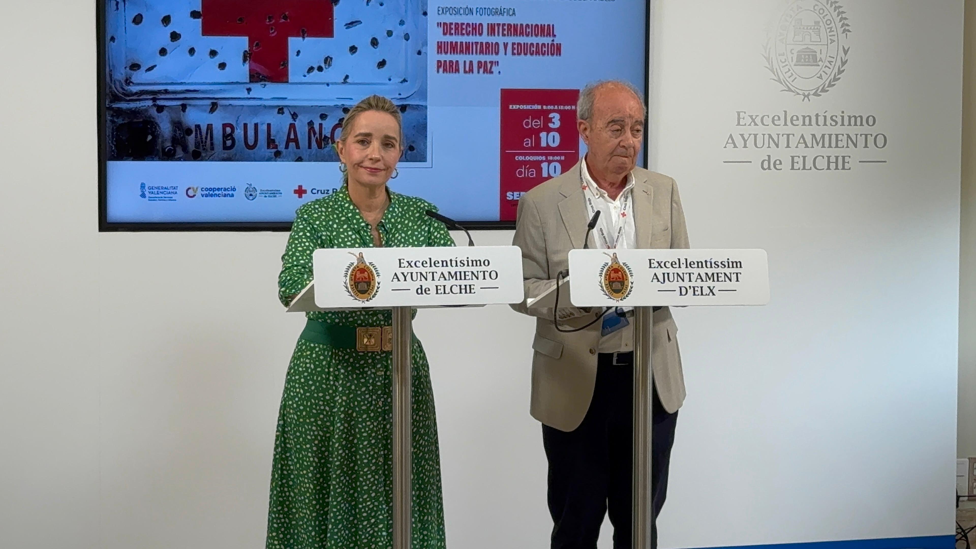 El derecho humanitario y Cruz Roja, protagonistas del Ciclo de Coloquios por la Cooperación Internacional de Elche El derecho humanitario y Cruz Roja, protagonistas del Ciclo de Coloquios por la Cooperación Internacional de Elche
