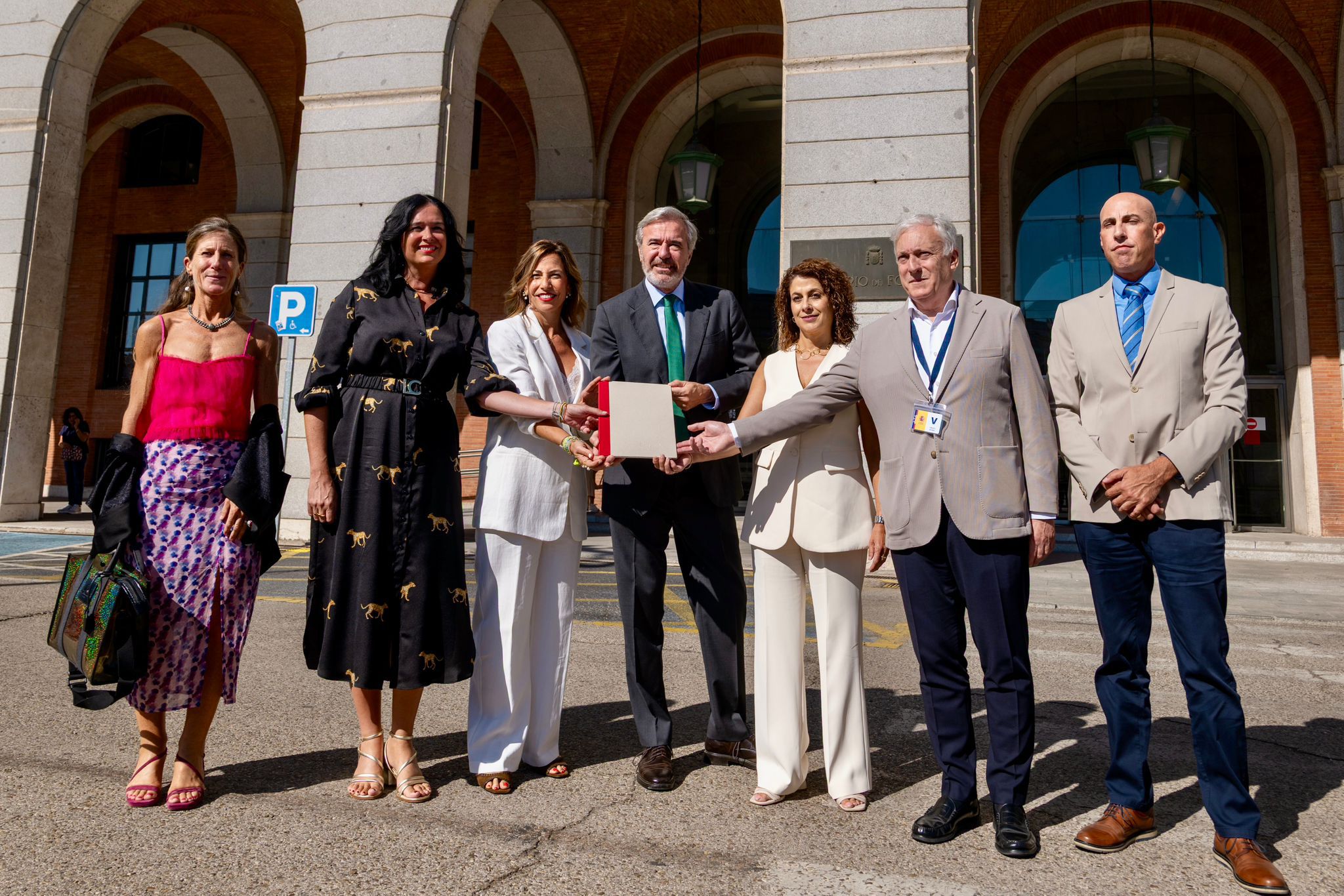 Orduna resalta el impacto para las conexiones de Huesca que tendrá el tramo Sagunto-Teruel Orduna resalta el impacto para las conexiones de Huesca que tendrá el tramo Sagunto-Teruel