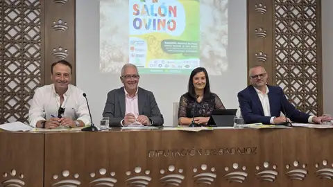 El Salón Ovino de Castuera refuerza la presencia de ganado selecto con unas 400 cabezas junto a propuestas gastronómicas El Salón Ovino de Castuera refuerza la presencia de ganado selecto con unas 400 cabezas junto a propuestas gastronómicas