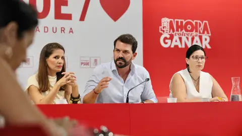 El PSOE pide la comparecencia de María Guardiola en la Asamblea sobre el "deterioro" de la sanidad extremeña El PSOE pide la comparecencia de María Guardiola en la Asamblea sobre el "deterioro" de la sanidad extremeña