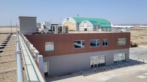 El aeropuerto de Teruel supera ya los mil trabajadores El aeropuerto de Teruel supera ya los mil trabajadores