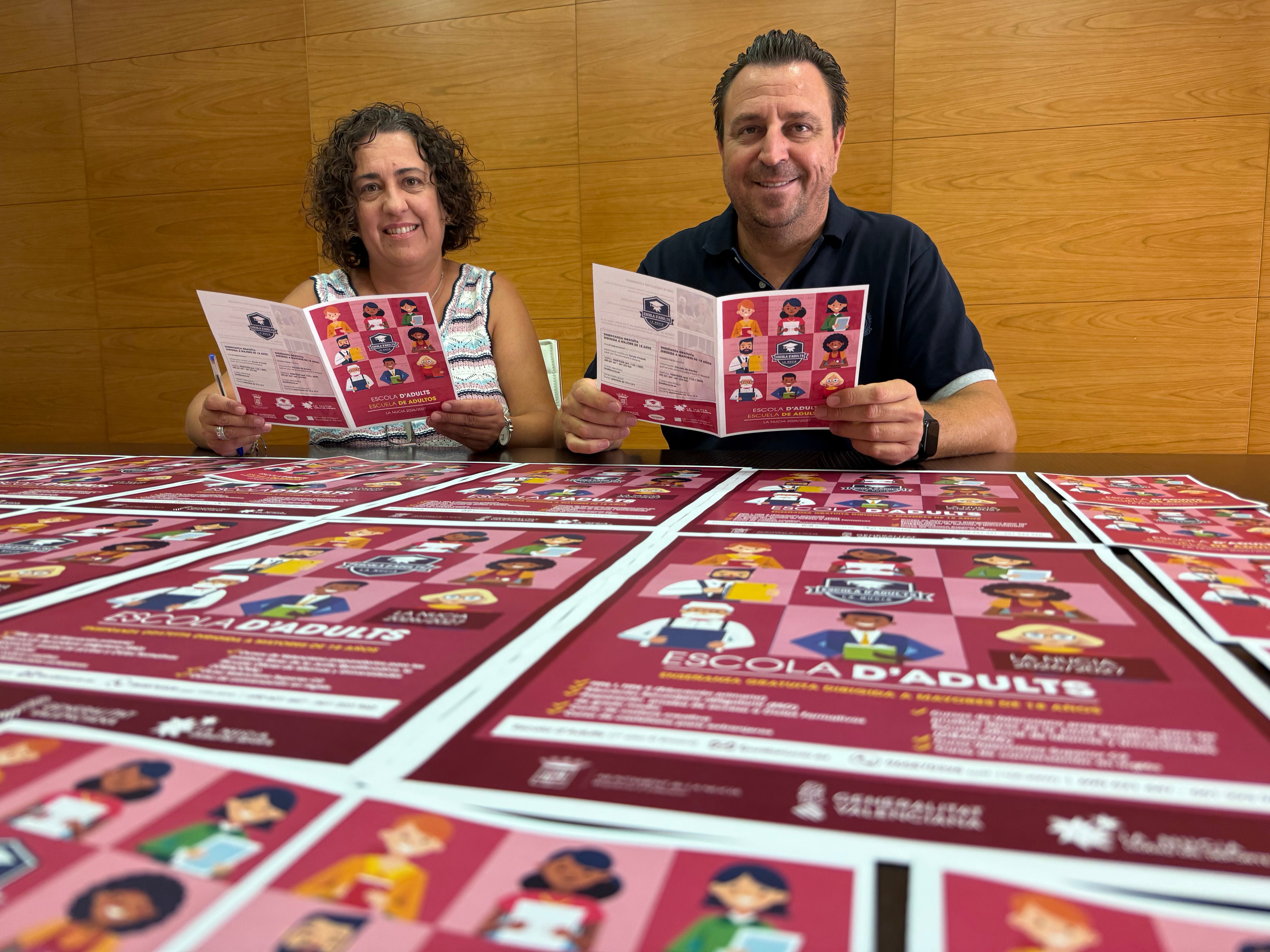 La Escuela de Adultos de La Nucía cuenta con preparación ESO y FP e idiomas y primaria La Escuela de Adultos de La Nucía cuenta con preparación ESO y FP e idiomas y primaria