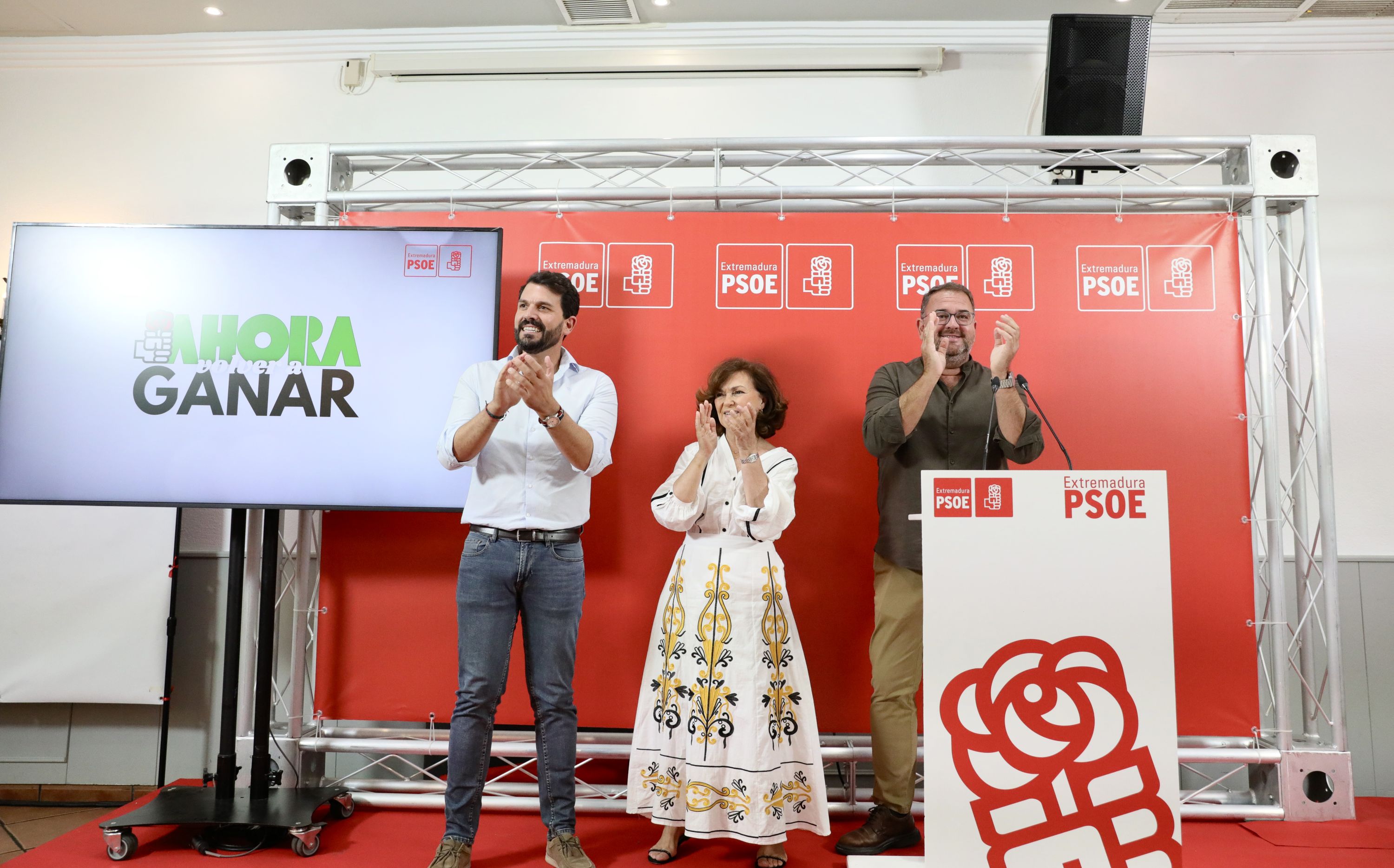 El PSOE de Extremadura ofrece un proyecto “valiente” frente al “postureo” y los postulados de la ultraderecha de Guardiola El PSOE de Extremadura ofrece un proyecto “valiente” frente al “postureo” y los postulados de la ultraderecha de Guardiola