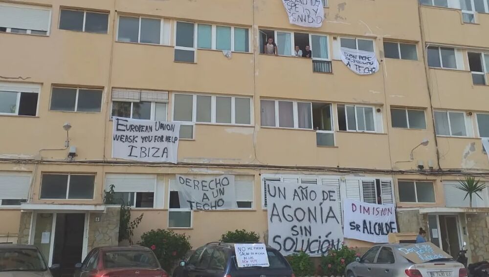 Imagen de archivo del bloque A de los apartamentos Don Pepe