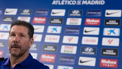 Simeone: "Julián tiene la oportunidad de ajustar un montón de situaciones" Simeone: "Julián tiene la oportunidad de ajustar un montón de situaciones"