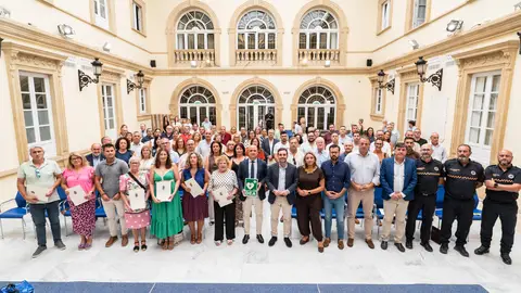La Diputación entrega desfibriladores a 91 municipios de Almería para reforzar la protección ante paradas cardíacas La Diputación entrega desfibriladores a 91 municipios de Almería para reforzar la protección ante paradas cardíacas