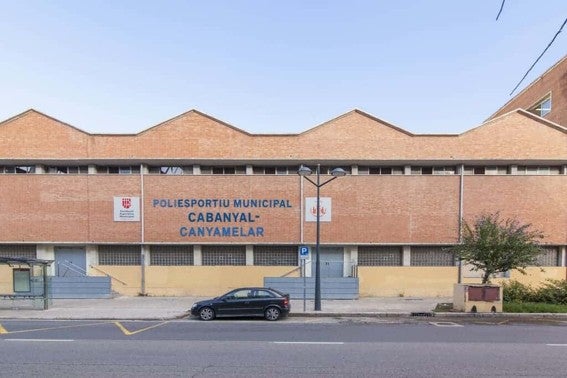 El Ayuntamiento aprueba el proyecto de rehabilitación integral del polideportivo del Cabanyal El Ayuntamiento aprueba el proyecto de rehabilitación integral del polideportivo del Cabanyal