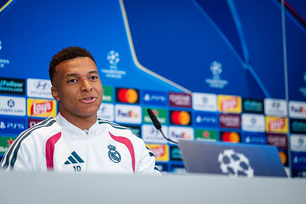 Kylian Mbappé en rueda de prensa Kylian Mbappé en rueda de prensa