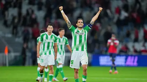 El Betis regresa a lo grande mientras que el Villarreal sigue negado en Champions El Betis regresa a lo grande mientras que el Villarreal sigue negado en Champions