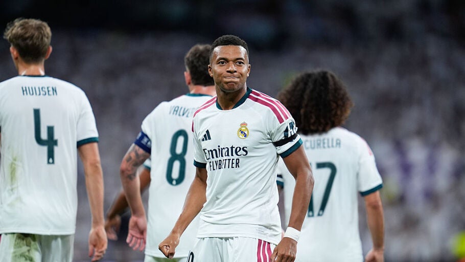 Mbapp&eacute; celebra su gol ante el Inter de Mil&aacute;n