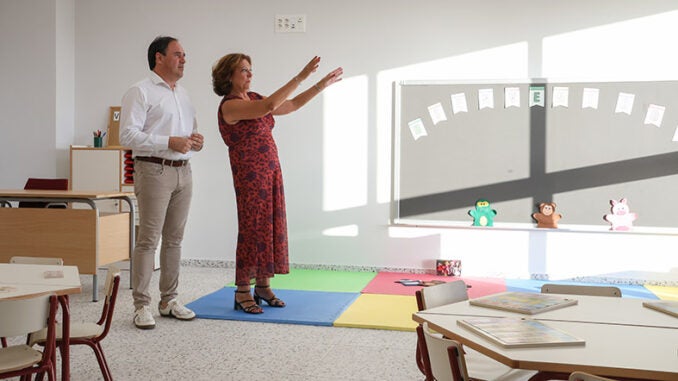 Pérez Llorca apela a un gran pacto en Educación y dice que lo que sobra en las aulas es ideología Pérez Llorca apela a un gran pacto en Educación y dice que lo que sobra en las aulas es ideología