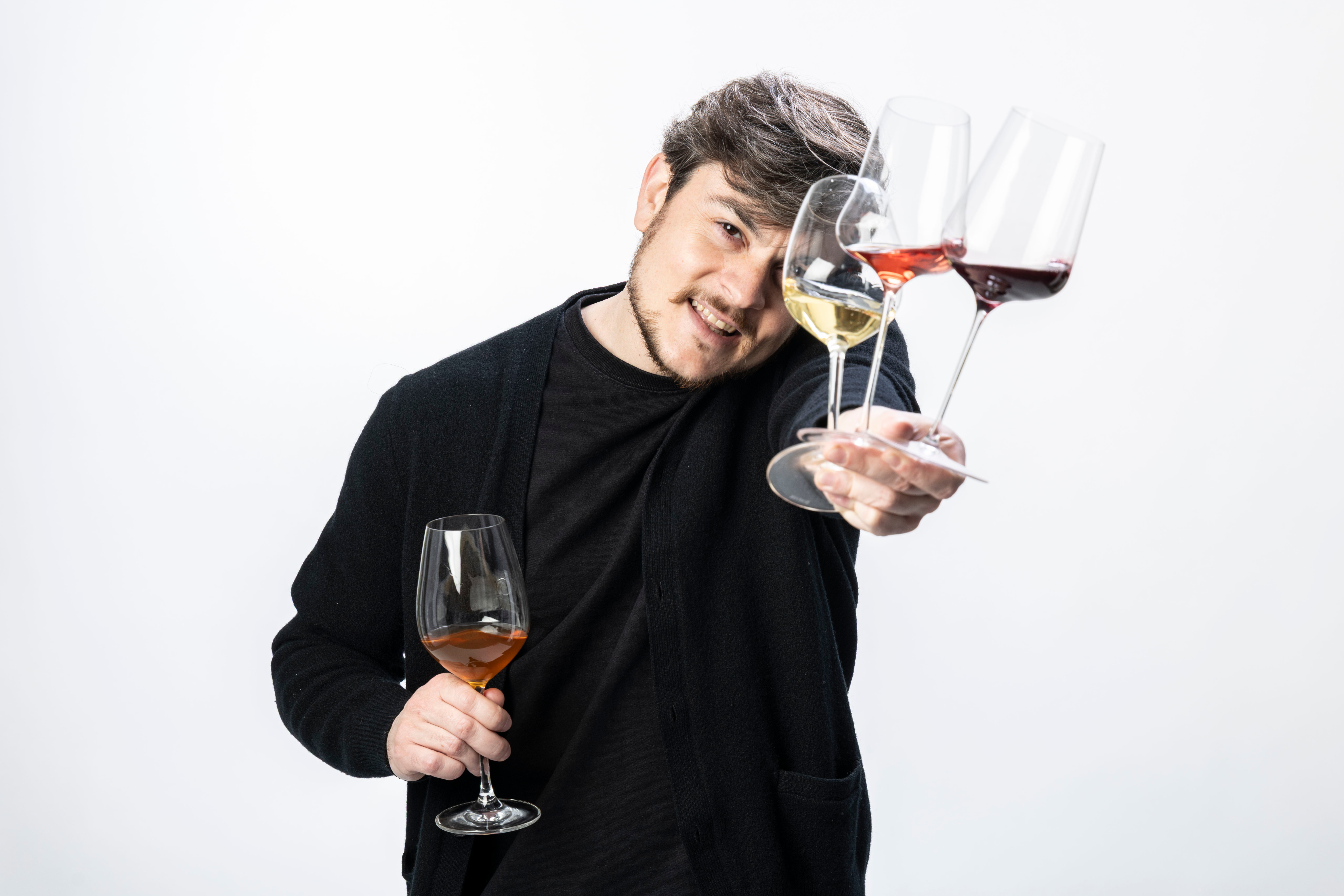 El catador que quiere quitar solemnidad al vino, Alberto García Ruffoni, en De Buena Uva El catador que quiere quitar solemnidad al vino, Alberto García Ruffoni, en De Buena Uva