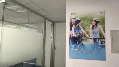 Sala del centro de prevención del suicidio. Sala del centro de prevención del suicidio.