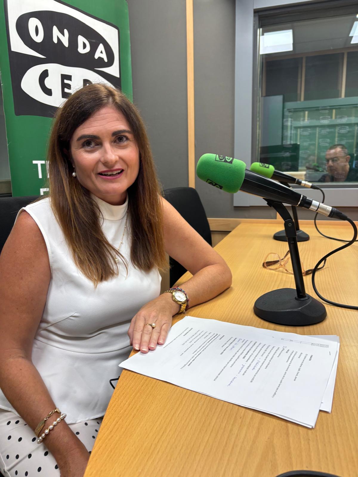 Abierto el primer plazo de vacantes de A1 para 10 de los 11 idiomas que se ofertan en la EOI para el curso 2026/27 Abierto el primer plazo de vacantes de A1 para 10 de los 11 idiomas que se ofertan en la EOI para el curso 2026/27