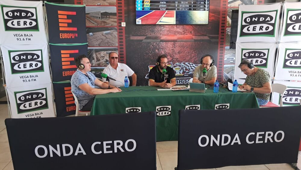 Go Karts Ciudad Quesada ha acogido la emisión del programa 'Más de uno' Vega Baja
