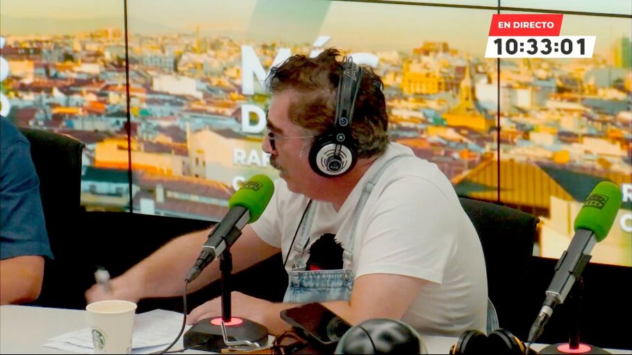 Page afirma en Onda Cero que la autocr&iacute;tica est&aacute; "prohibida" en el PSOE y &Oacute;scar Puente le responde: "A criticar a otros le llaman autocr&iacute;tica"